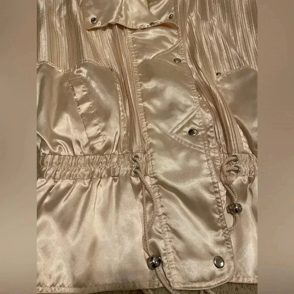 Lavon by Cheerful Corp Satin Cream 80s Bomber Jacket - Picture 4 of 14